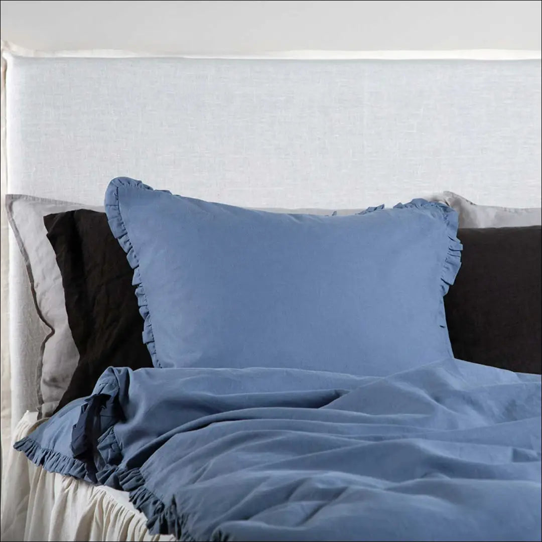 Patalynės komplektas DA0004 - €45 Save 50% 25-50, __label:Pristatymas 1-2 d.d., color-melyna, patalynes-komplektas-2,