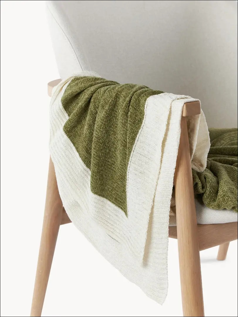 Pledas (130x170cm) DI5470 - €30 Save 70% 25-50, __label:Pristatymas 1-2 d.d., color-kremas, color-zalia,