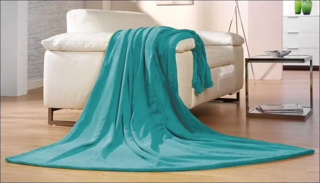 Pledas (180x220cm) DI10759 - €24 Save 50% __label:Pristatymas 1-2 d.d., color-melyna, material-poliesteris, notouch50,