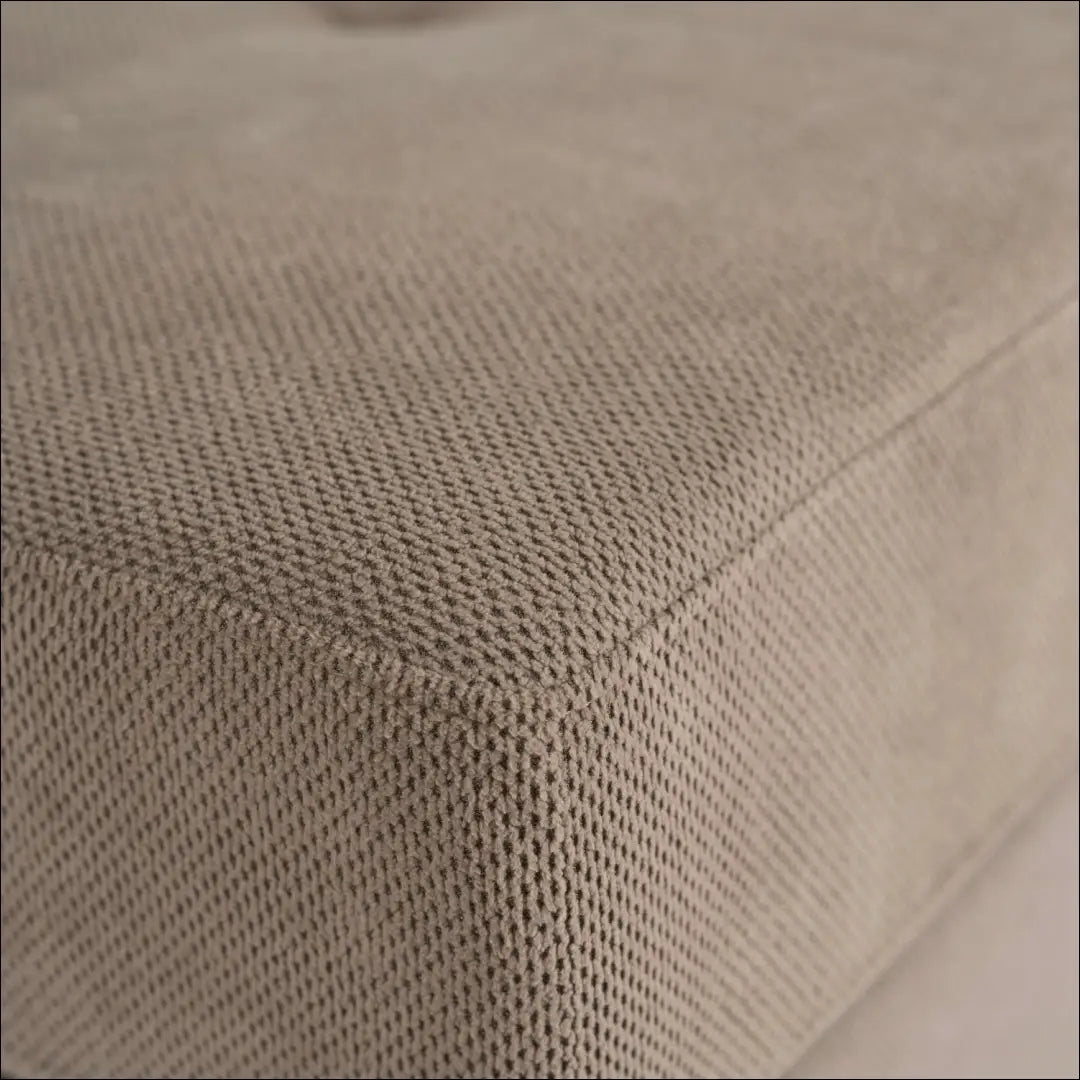 Poilsio fotelis su audiniu smėlio spalvos TE469 - €330 Save 15% __label:Pristatymas 5-14 d.d., elite, Fotele