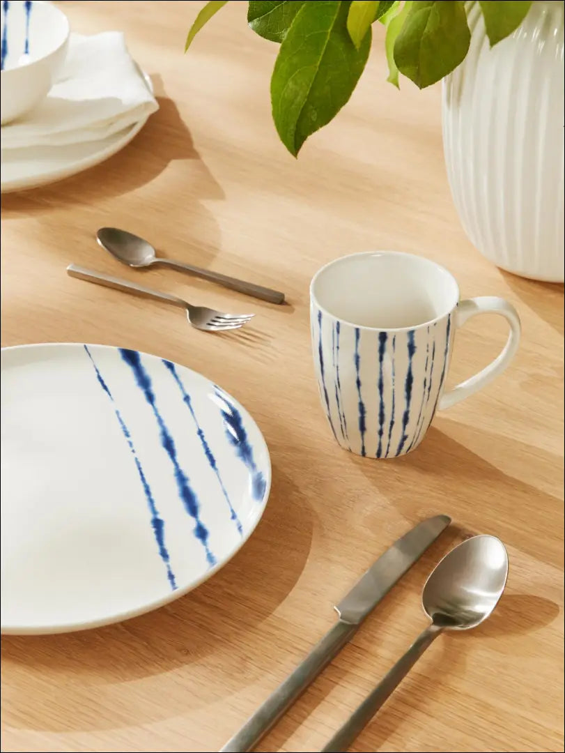 Porcelianinių puodelių komplektas (2vnt) DI2492 - €5 Save 70% __label:Pristatymas 1-2 d.d., color-balta, color-melyna,