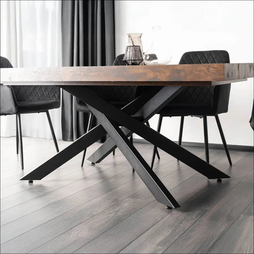 Prailginamas stalas iš MDF juodos spalvos / ąžuolo 160-240 cm TE908 - €423 Save 15% __label:Pristatymas 5-14 d.d.,