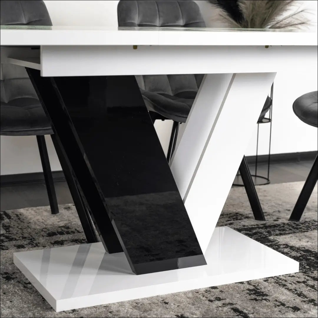 Prailginamas stalas iš medžio drožlių plokštės juodos spalvos / baltos 120-160 cm TE267 - €374 Save 15%