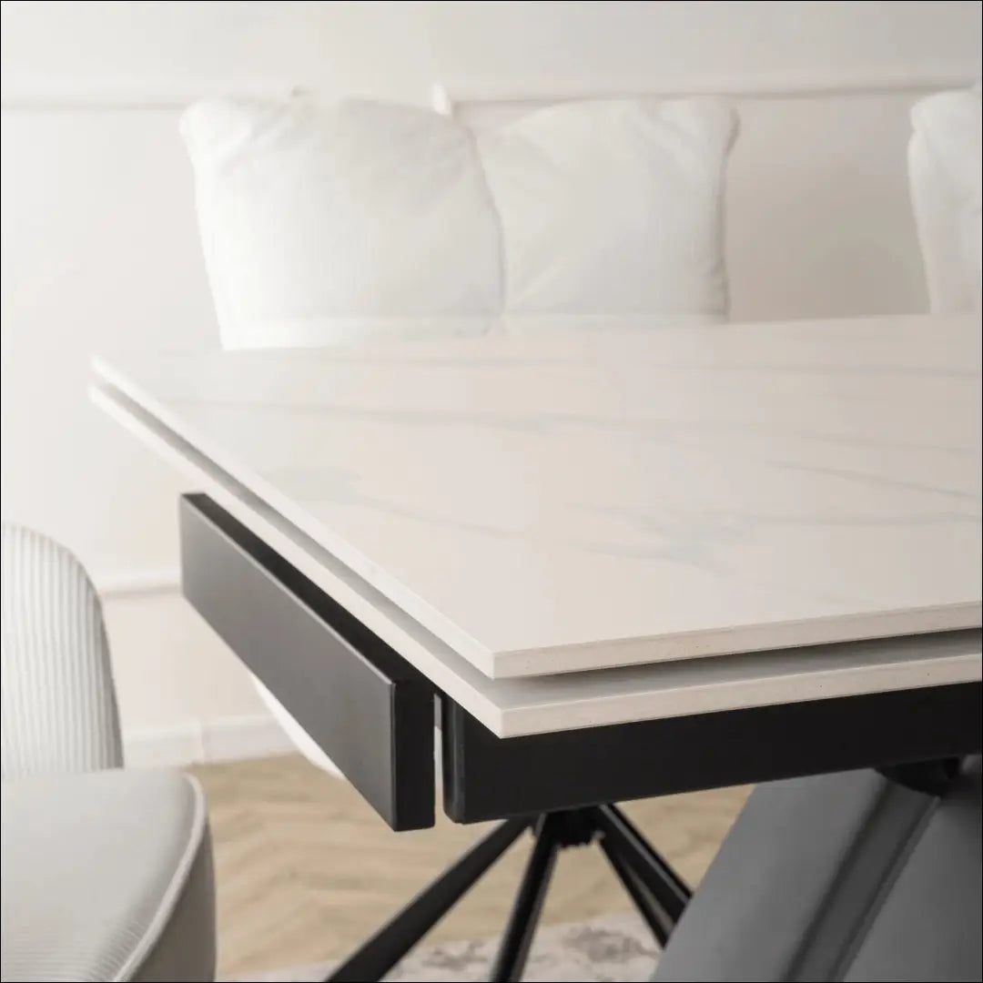 Prailginamas stalas su keraminiu stalviršiu juodos spalvos / baltos 160-220 cm TE1056 - €446 Save 15%