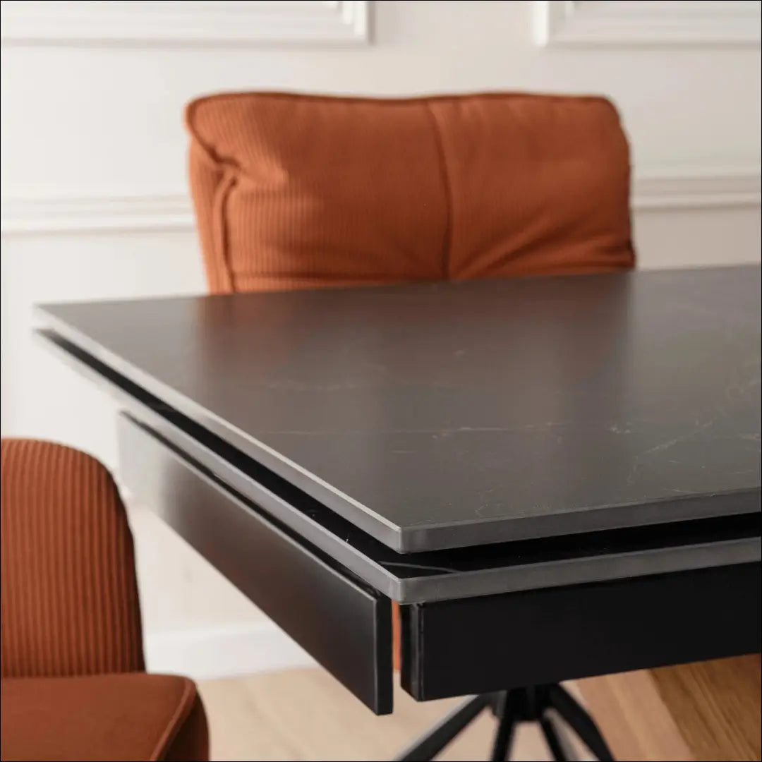 Prailginamas stalas su keraminiu stalviršiu juodos spalvos / riešuto 160-220 cm TE233 - €468 Save 15%