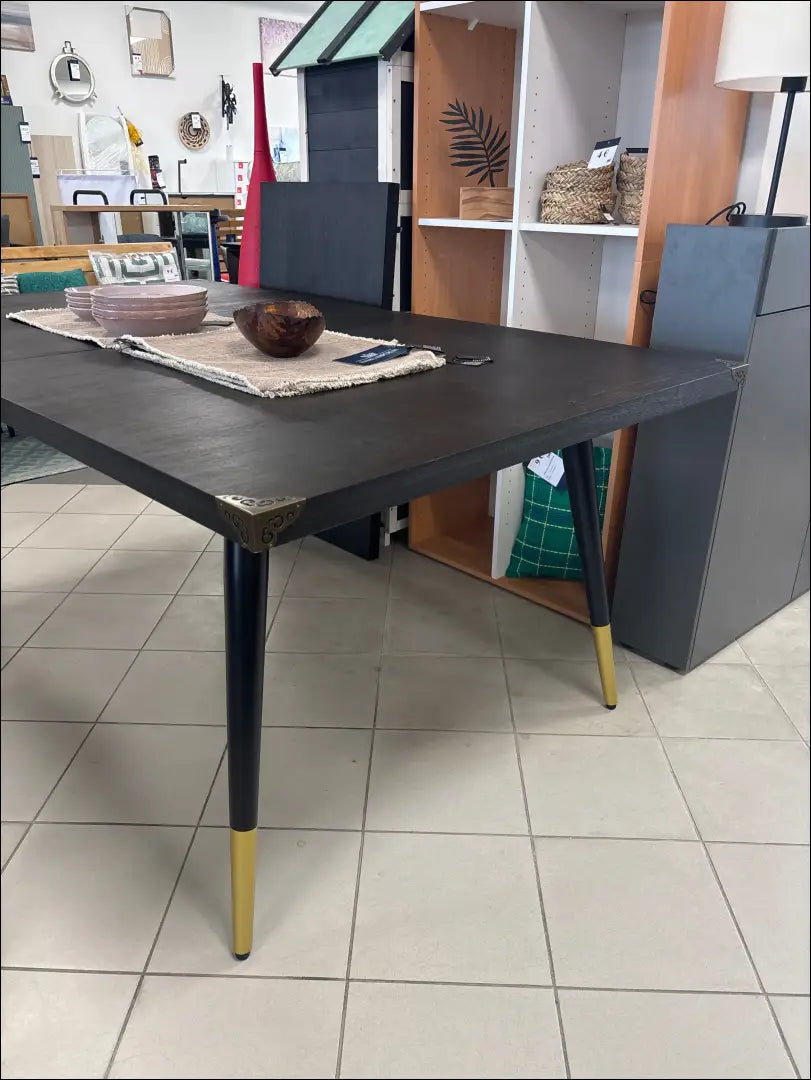 Prailginamas valgomojo stalas VI1023 - €436 Save 55% __label:Pristatymas 1-2 d.d., color-auksine, color-juoda,