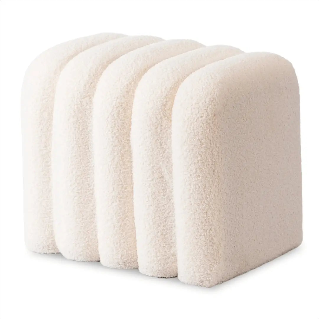 Pufas su veliūro audiniu kreminės spalvos / smėlio TE708 - €56 Save 15% 50-100, __label:Pristatymas 5-14 d.d., elite,