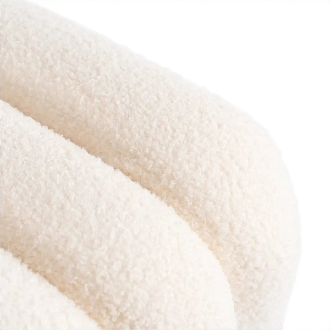 Pufas su veliūro audiniu kreminės spalvos TE710 - €55 Save 15% 50-100, __label:Pristatymas 5-14 d.d., elite,