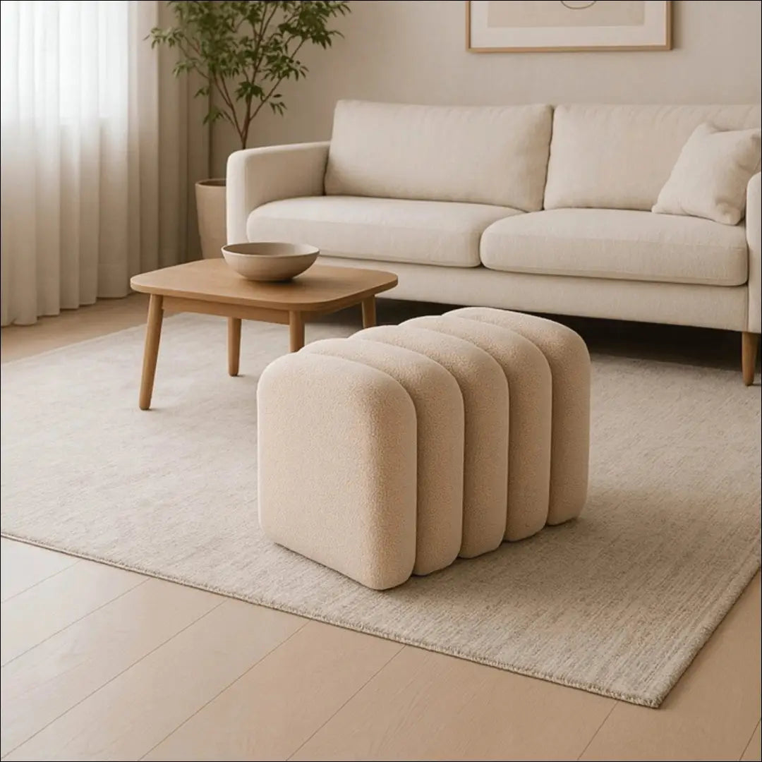 Pufas su veliūro audiniu smėlio spalvos TE734 - €56 Save 15% 50-100, __label:Pristatymas 5-14 d.d., elite,