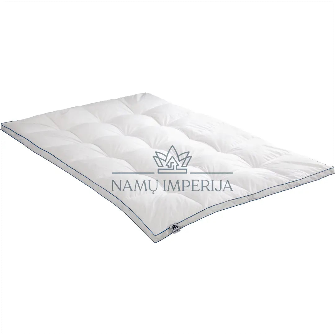 Pūkinė antklodė (155x220cm) DI9834 - €260 Save 50% __label:Pristatymas 1-2 d.d., antklodes, color-balta,