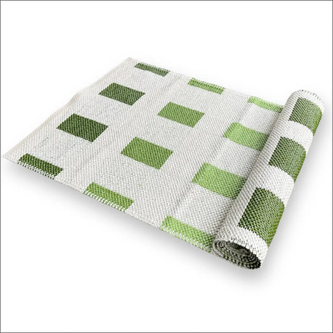 PVC kilimėlis RU1608 - €28 Save 50% 25-50, __label:Pristatymas 1-2 d.d., color-balta, color-zalia, Dydis-60-x-110-cm 60
