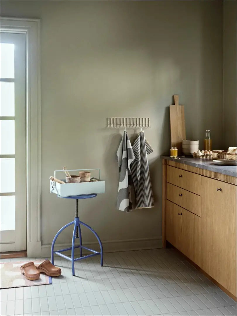 Reguliuojamo aukščio kėdutė VI1007 - €93 Save 55% 50-100, __label:Pristatymas 1-2 d.d., color-melyna, kedes-valgomojo,