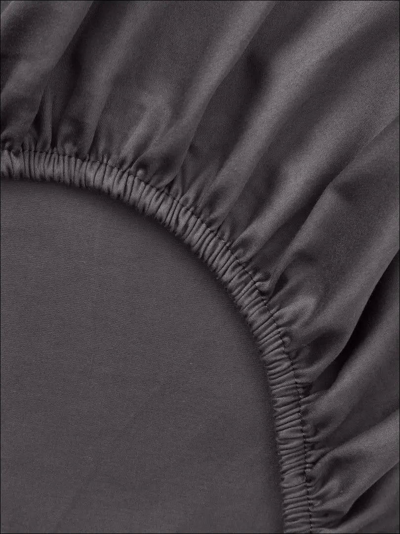 Satino paklodė (140x200cm) DI9919 - €18 Save 70% __label:Pristatymas 1-2 d.d., color-pilka, Dydis-140-x-200-cm,