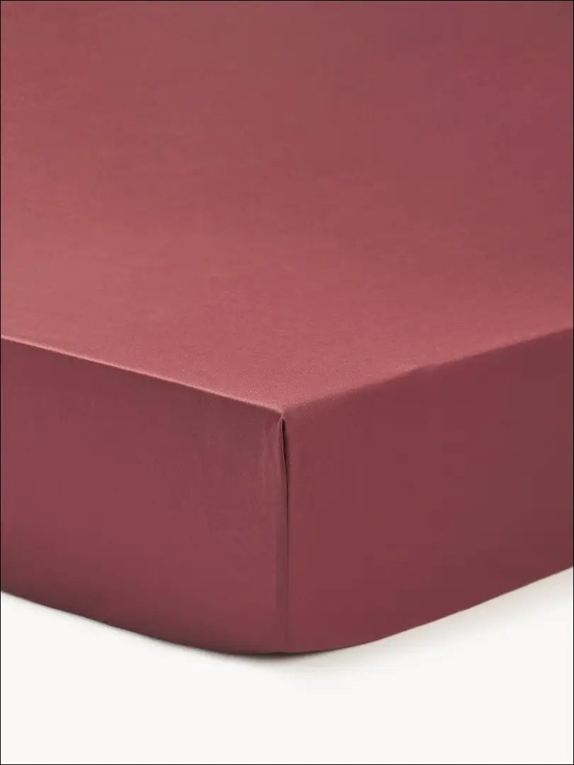 Satino paklodė (180x200cm) DI9893 - €24 Save 70% __label:Pristatymas 1-2 d.d., color-raudona, material-medvilne,