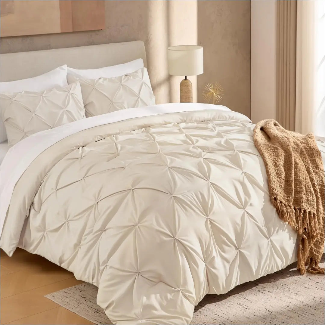 Satino patalynės komplektas (2 dalys) DI11349 - €33 Save 60% 25-50, __label:Pristatymas 1-2 d.d., color-kremas,