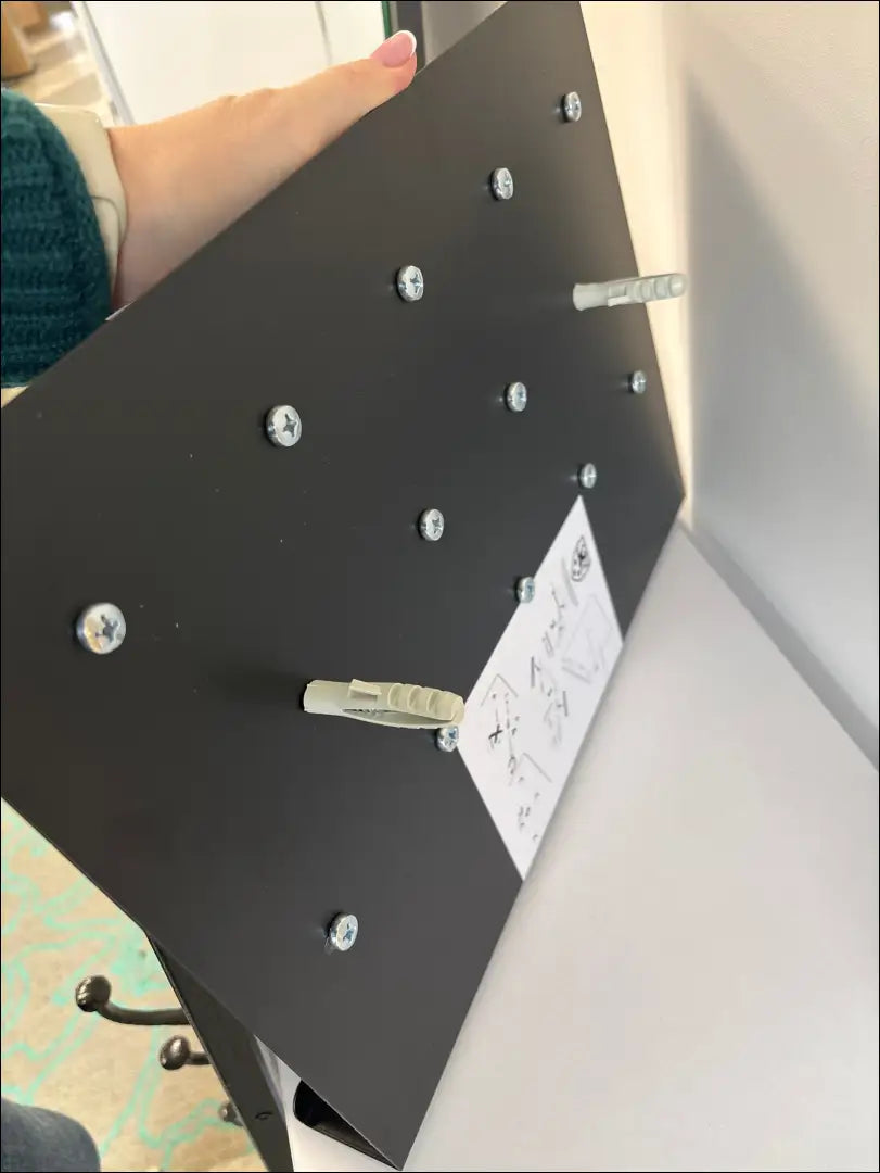 Sieninė raktinė su lentynėle KI1480 - €25 Save 50% 25-50, __label:Pristatymas 1-2 d.d., color-juoda, color-marga,