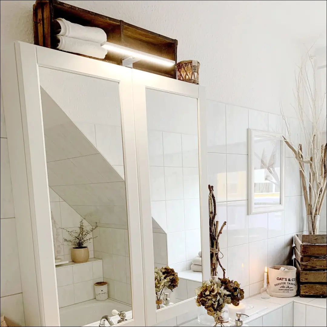 Sieninis LED vonios šviestuvas DI12506 - €22 Save 50% __label:Pristatymas 1-2 d.d., color-sidabrine, interjeras,