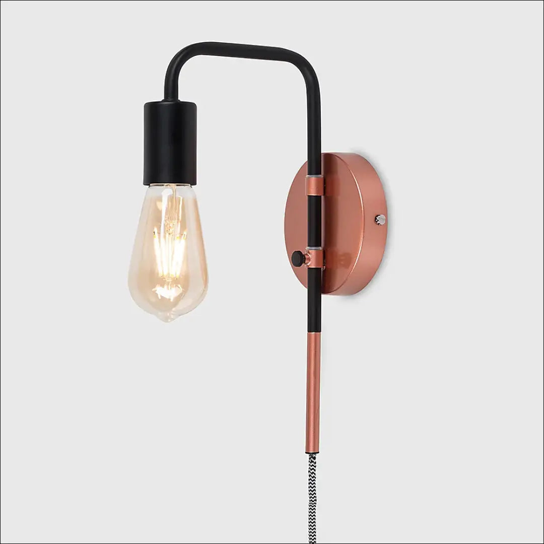 Sieninis šviestuvas DI10782 - €23 Save 50% __label:Pristatymas 1-2 d.d., color-auksine, color-juoda, interjeras,