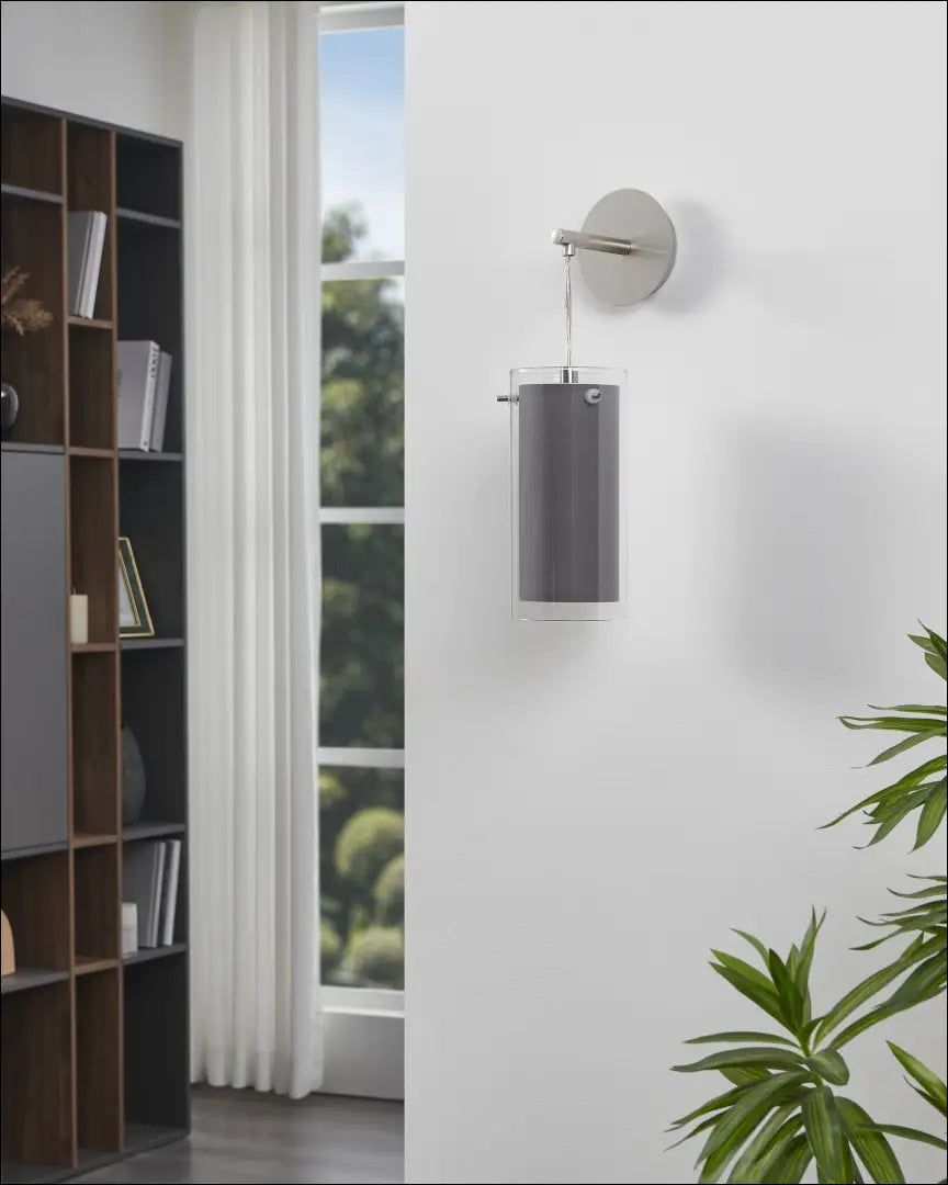 Sieninis šviestuvas DI11121 - €23 Save 50% __label:Pristatymas 1-2 d.d., color-pilka, color-sidabrine, interjeras,