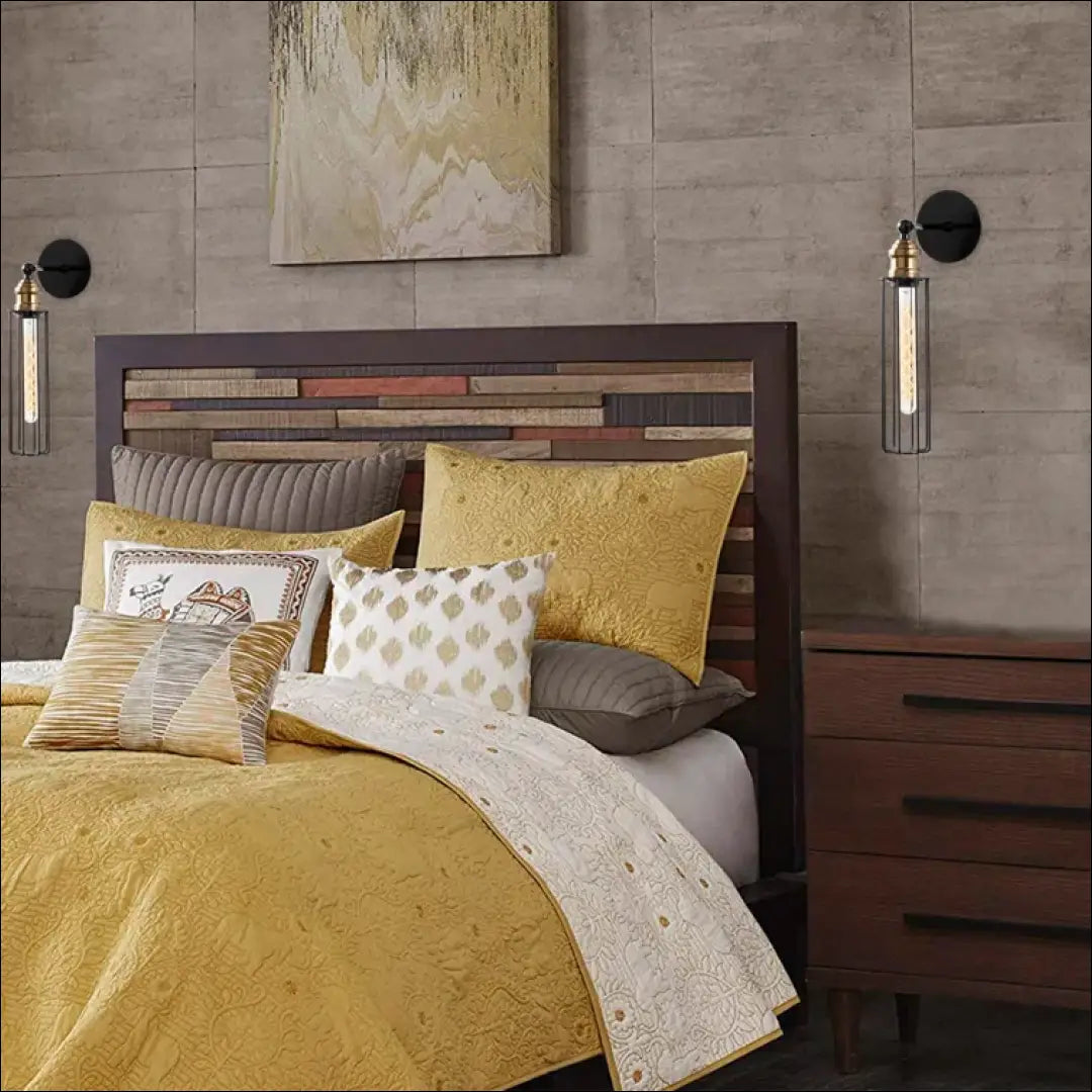 Sieninis šviestuvas DI7814 - €15 Save 60% __label:Pristatymas 1-2 d.d., color-juoda, interjeras, material-metalas,