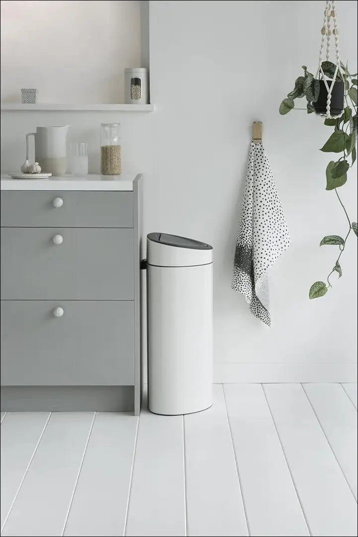 Šiukšliadėžė (40l) DI9681 - €83 Save 55% 50-100, __label:Pristatymas 1-2 d.d., color-balta, interjeras, kita €50