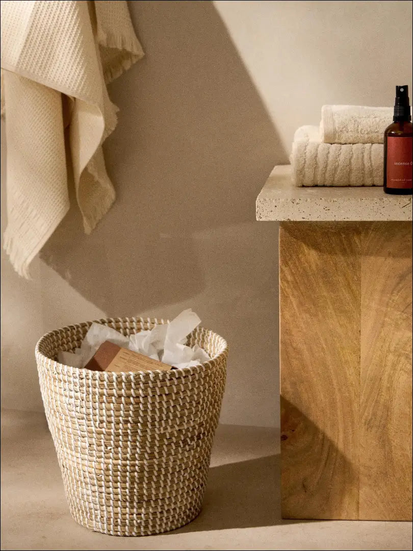 Šiukšliadėžė DI9860 - €16 Save 55% __label:Pristatymas 1-2 d.d., color-smelio, interjeras, kita, siuksliadeze Iki €25