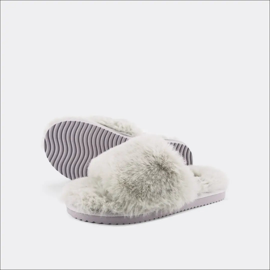 Šlepetės (36) DR125 - €23 Save 50% __label:Pristatymas 1-2 d.d., color-pilka, drabuziai, material-dirbtinis-kailis,