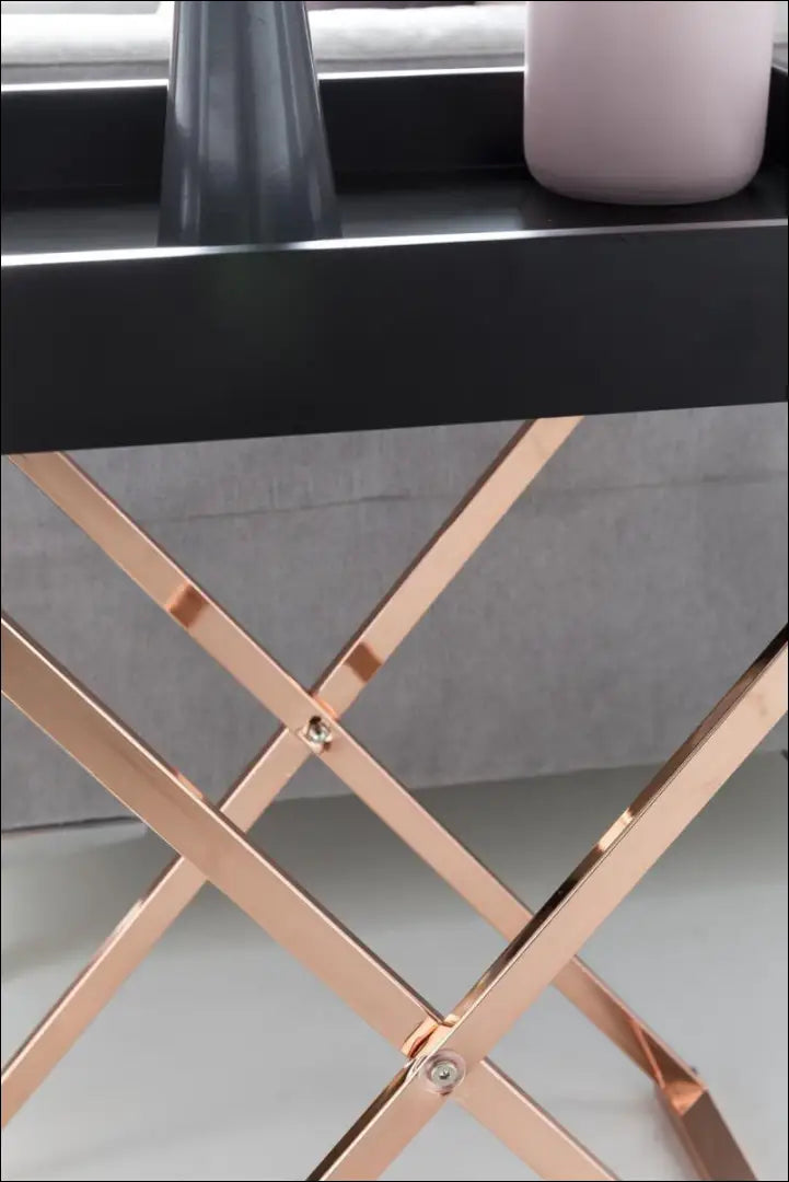 Šoninis staliukas-padėklas SI1943 - €42 Save 50% 25-50, __label:Pristatymas 1-2 d.d., color-auksine, color-juoda,