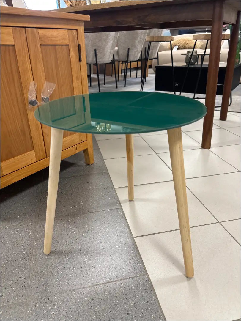 Šoninis staliukas SI1986 - €17 Save 50% __label:Pristatymas 1-2 d.d., color-zalia, material-stiklas,