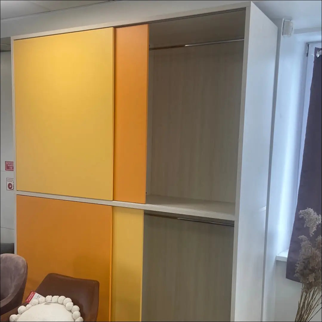 Spinta GI353 - €752 Save 60% __label:Pristatymas 1-2 d.d., biuro-baldai, color-geltona, color-oranzine, material-mdf