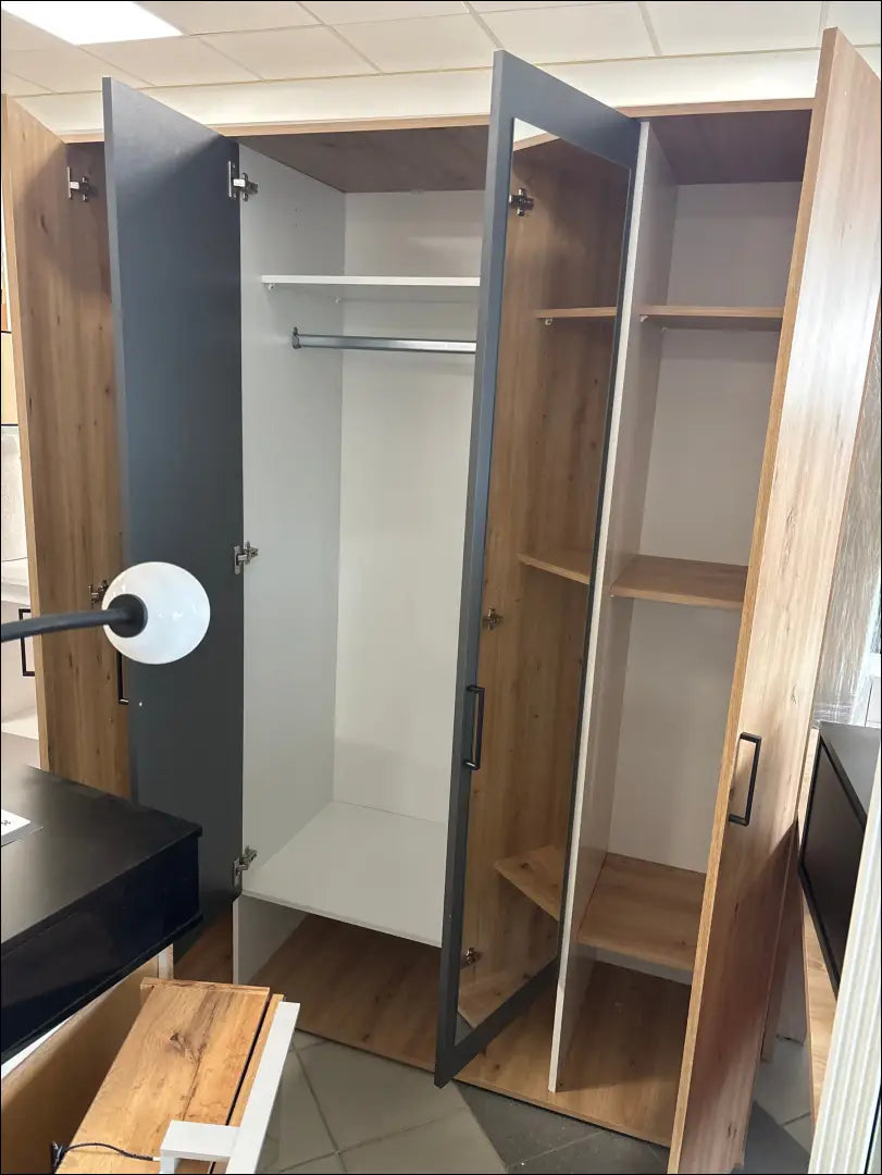 Spinta GI622 - €180 Save 50% 100-200, __label:Pristatymas 1-2 d.d., color-pilka, color-ruda, material-mediena €100