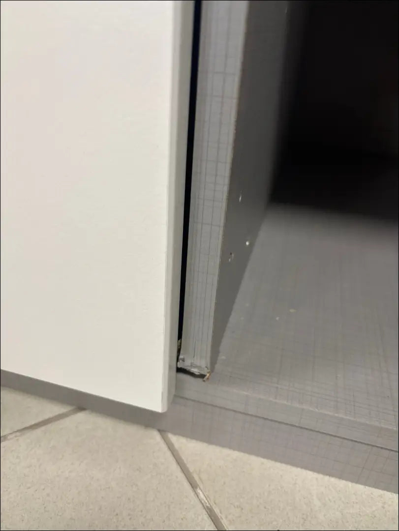 Spinta GI664 - €155 Save 60% 100-200, __label:Pristatymas 1-2 d.d., color-balta, color-pilka, material-mediena €100