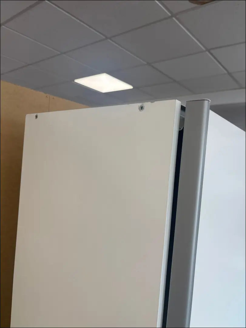 Spinta GI747 - €110 Save 60% 100-200, __label:Pristatymas 1-2 d.d., color-balta, material-mediena, pazeistas €100