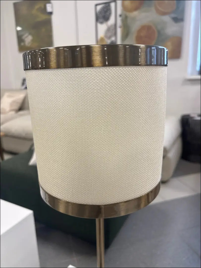 Stalinis šviestuvas DI10949 - €25 Save 50% 25-50, __label:Pristatymas 1-2 d.d., color-auksine, color-kremas, interjeras