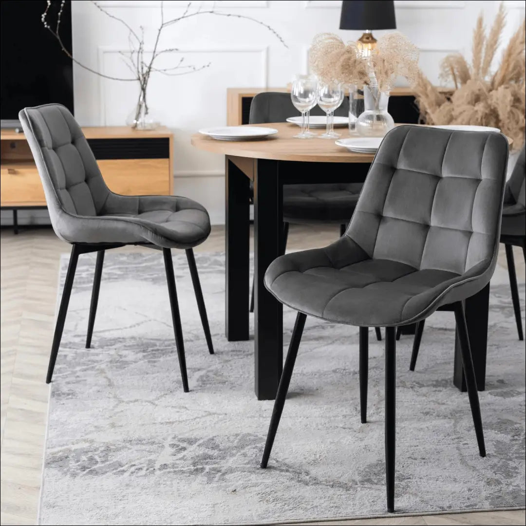Stalo 102–142 cm ąžuolo spalvos/juodo atspalvio ir 4 kėdžių pilkų komplektas TE2420 - €325 Save 15% __label:Pristatymas