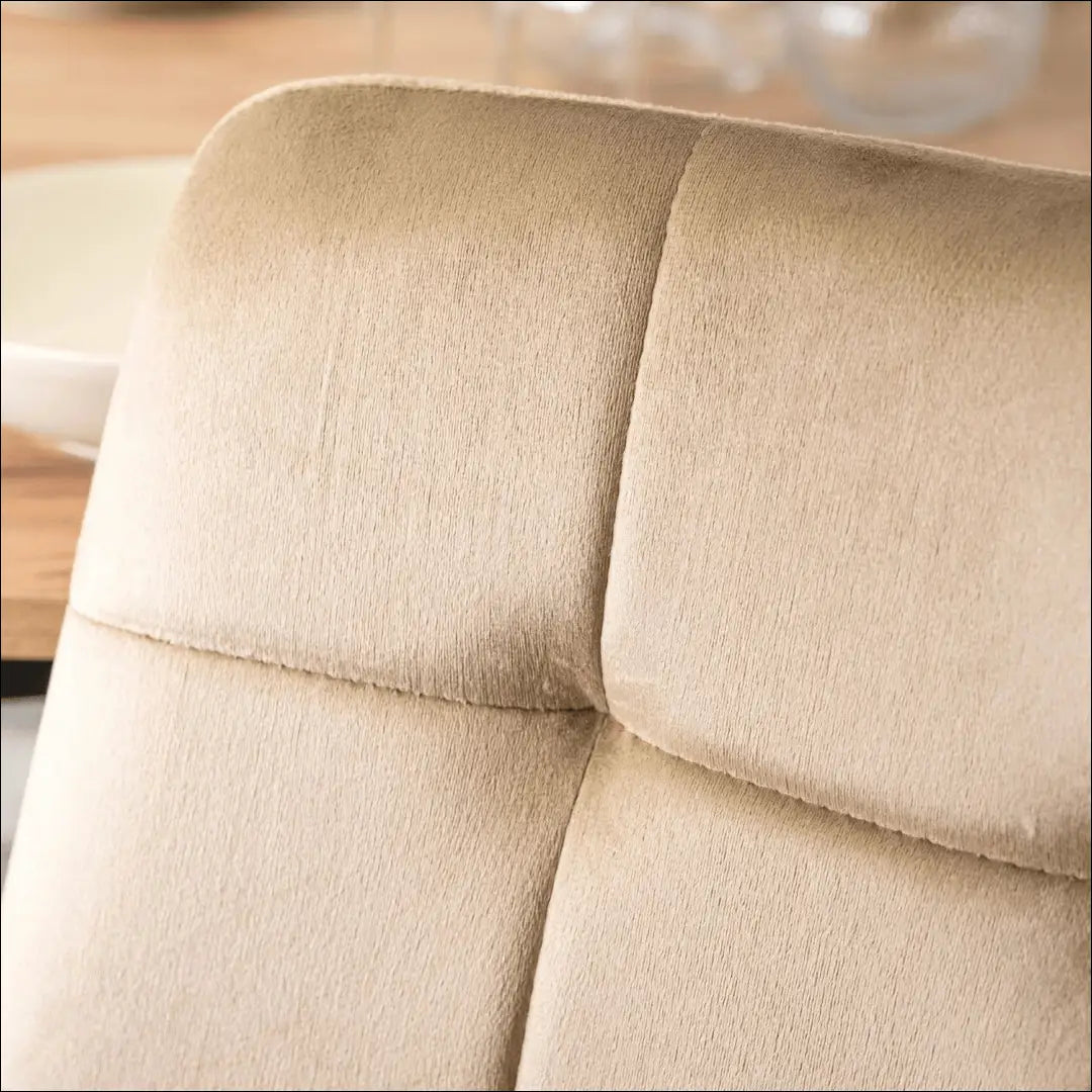 Stalo 102–142 cm ąžuolo spalvos/juodos spalvos ir 6 smėlio kėdžių komplektas TE2424 - €355.78 Save 15%