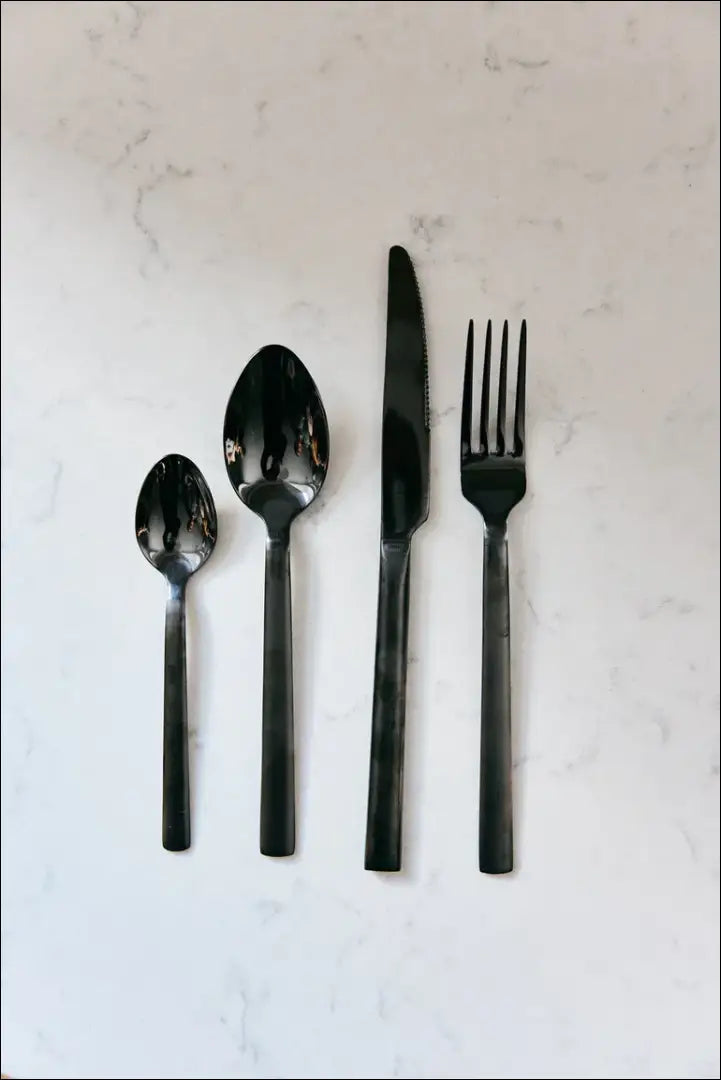 Stalo įrankių komplektas (4 asmenims) DI7109 - €35 Save 65% 25-50, __label:Pristatymas 1-2 d.d., color-juoda, indai,