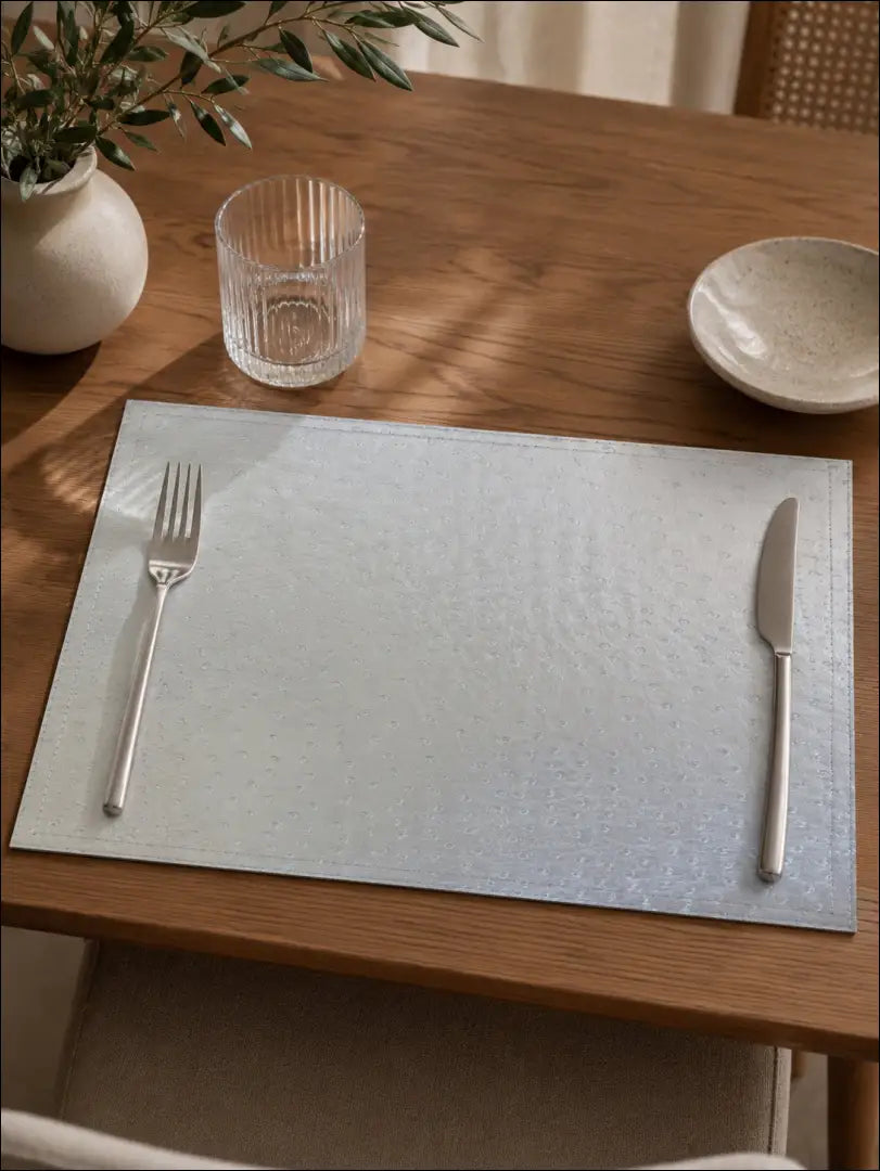 Stalo padėkliukas DI12127 - €6 Save 50% __label:Pristatymas 1-2 d.d., color-sidabrine, material-dirbtine-oda,