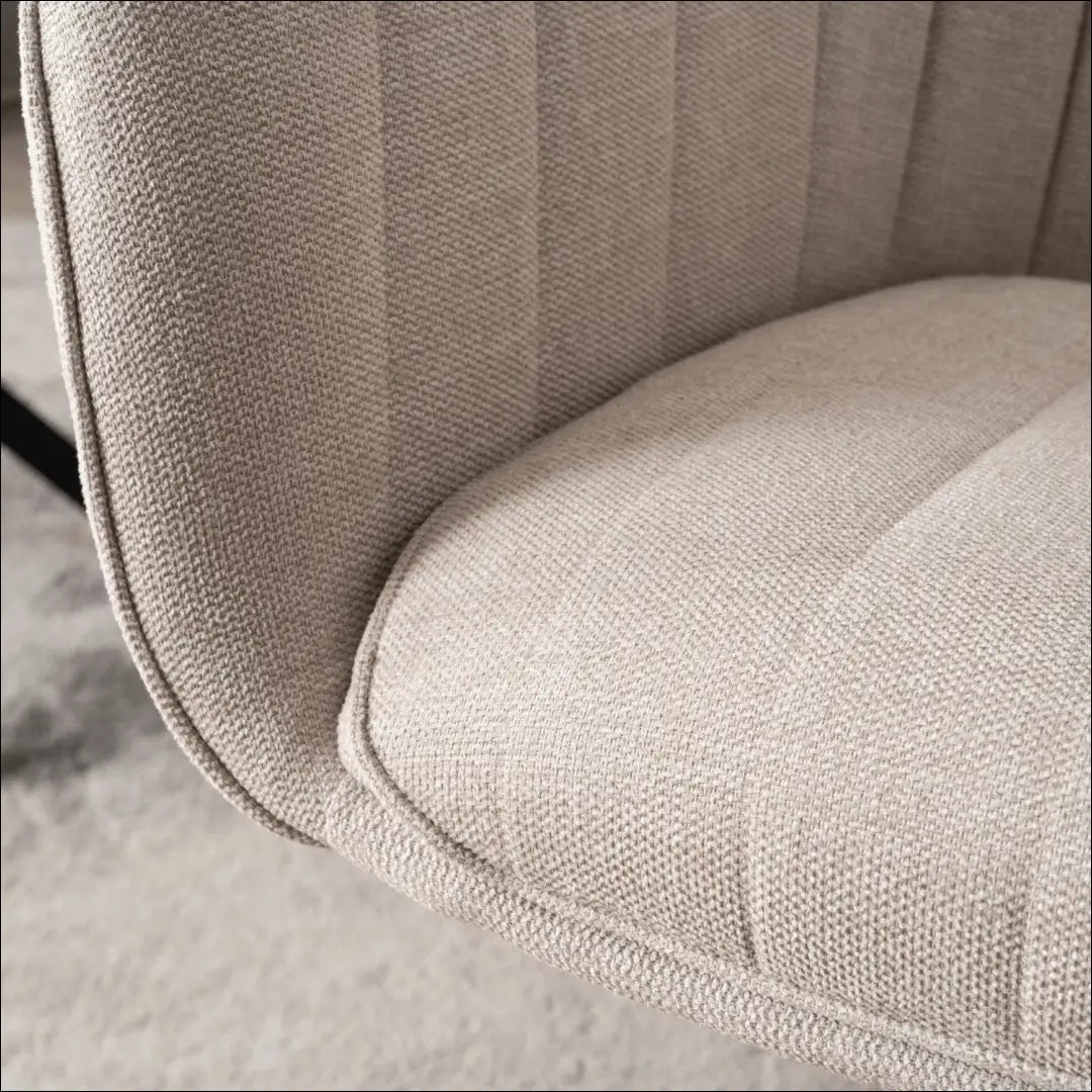 Stalų komplektas 160–240 cm juodas marmuras/juodas ir 4 kreminės spalvos kėdės TE2445 - €990.75 Save 15%