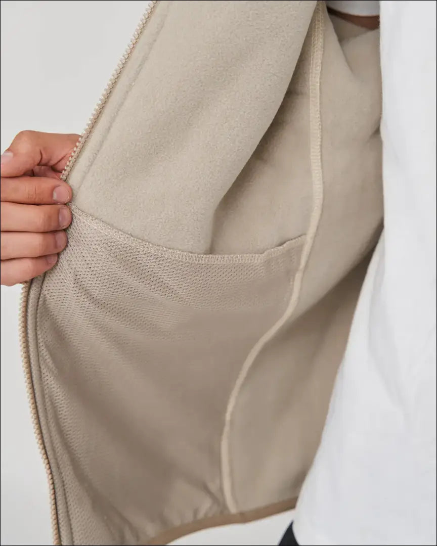 Striukė “Kuuno” DI7634 - 25-50, __label:Pristatymas 1-2 d.d., color-smelio, drabuziai, material-dirbtinis-kailis €25