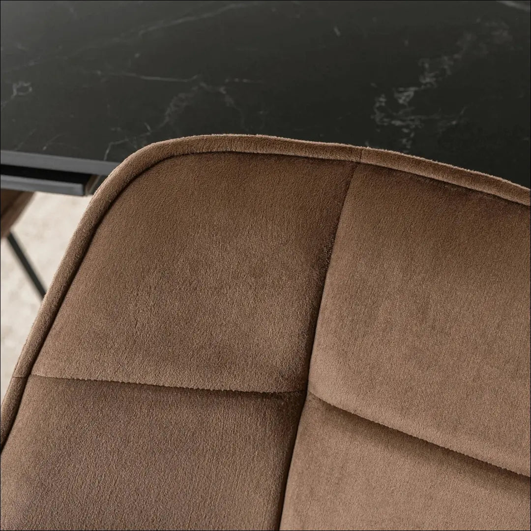 Sukama kėdė su veliūro audiniu rudos spalvos TE989 - €93 Save 15% 50-100, __label:Pristatymas 5-14 d.d., elite,