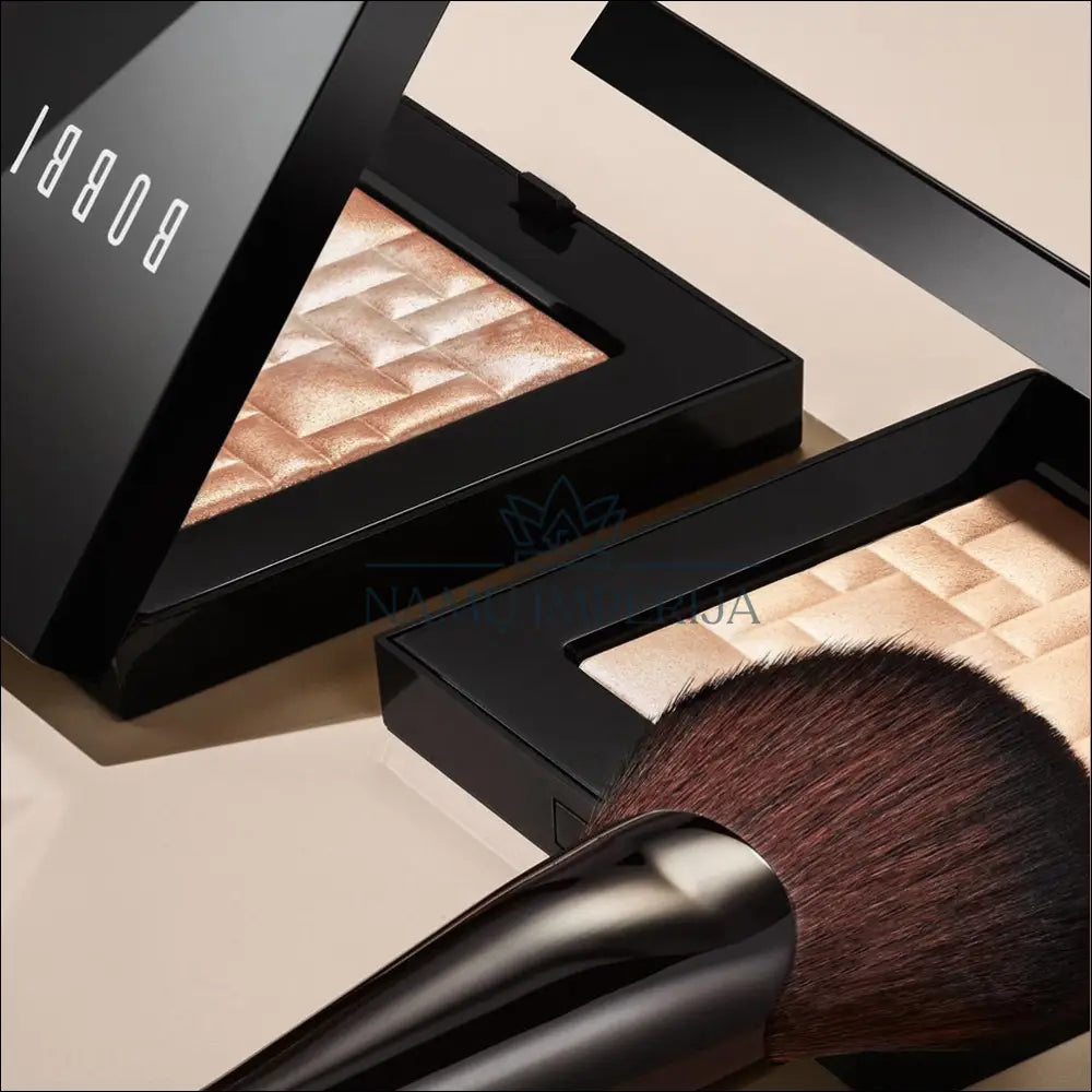 Švytėjimo suteikianti pudra (4g) “Bobbi Brown” DI7712 - €18 Save 50% __label:Pristatymas 1-2 d.d., kosmetika, pushas,