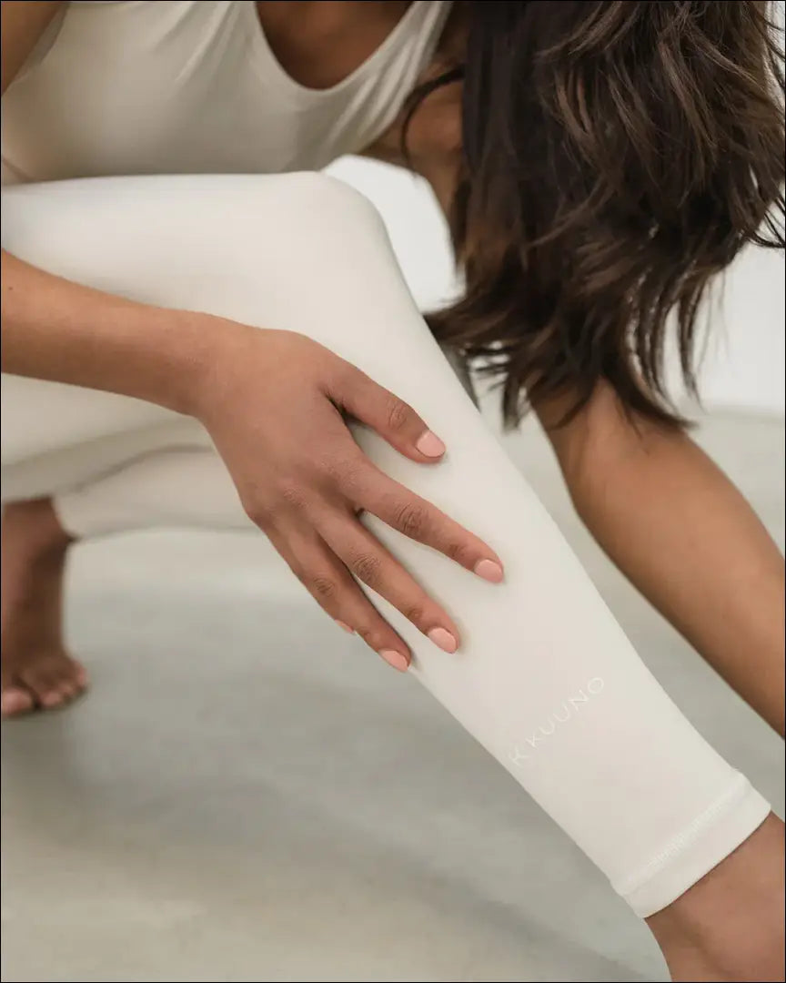 Tamprės aukštu liemeniu “Kuuno” DI7691 - __label:Pristatymas 1-2 d.d., color-smelio, drabuziai, material-elastanas,