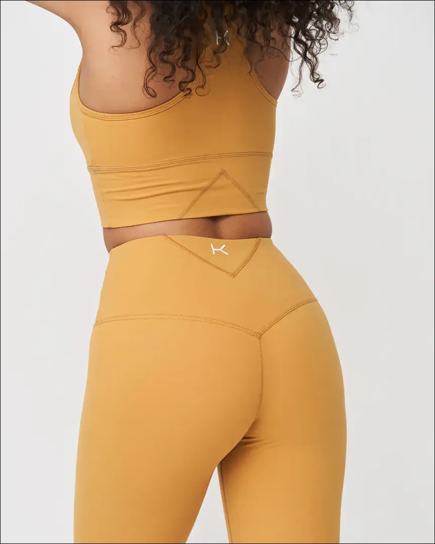 Tamprės aukštu liemeniu “Kuuno” DI7694 - €21 Save 65% __label:Pristatymas 1-2 d.d., color-geltona, color-oranzine,