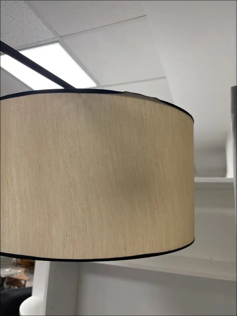 Toršeras DI7947 - €104 Save 70% 100-200, __label:Pristatymas 1-2 d.d., color-juoda, color-smelio, material-metalas €100