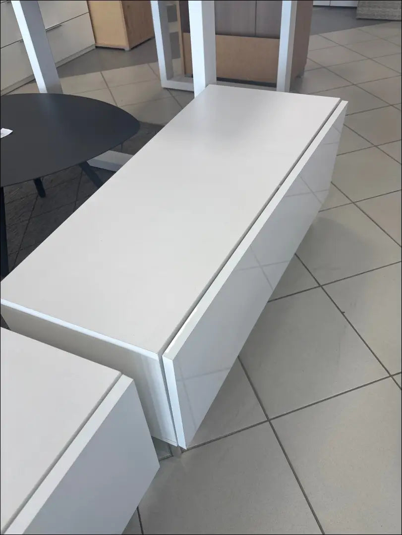 TV staliukas SI1810 - €54 Save 50% 50-100, __label:Pristatymas 1-2 d.d., color-balta, material-mediena, svetaines €50
