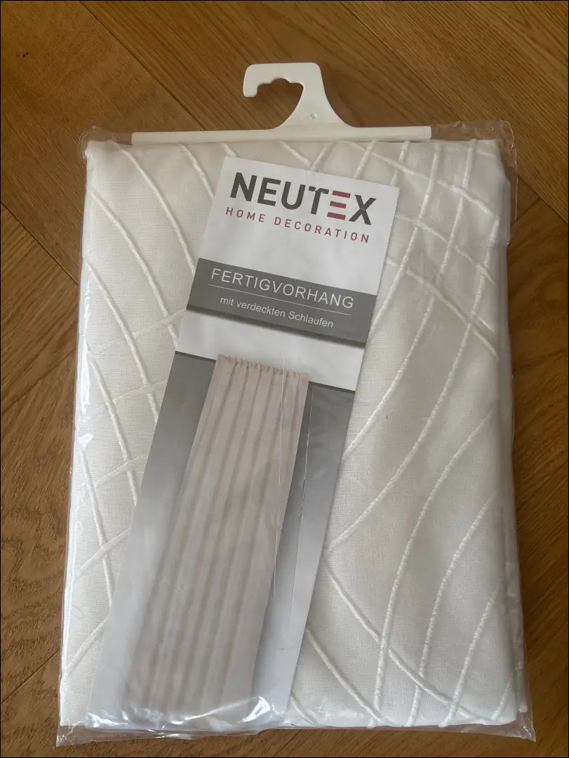 Užuolaida DI11347 - €25 Save 50% 25-50, __label:Pristatymas 1-2 d.d., color-balta, material-poliesteris, tekstile