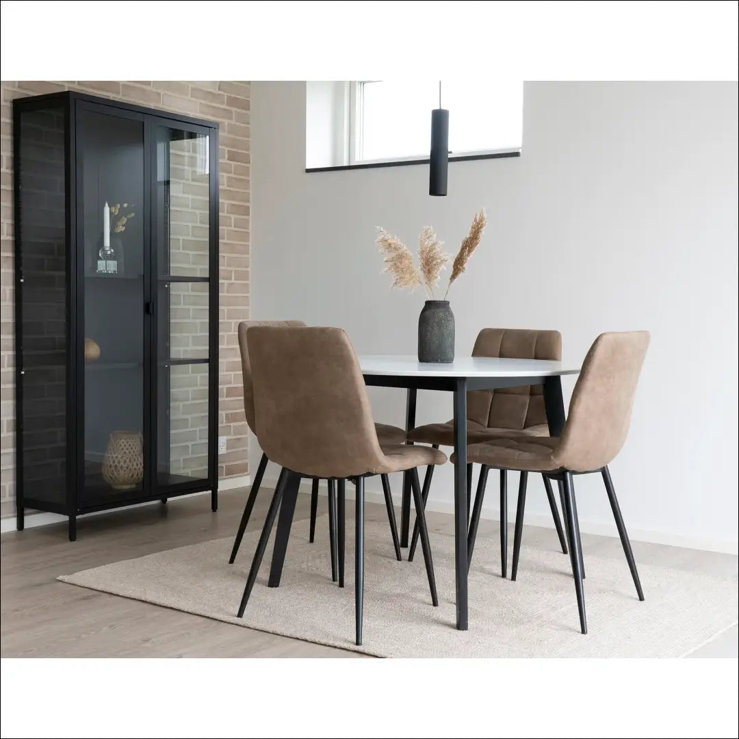 Valgomojo kėdė mikropluošto šviesiai ruda juodos kojelės RD025 - €87 Save 15% 50-100, __label:Pristatymas 5-14 d.d.,