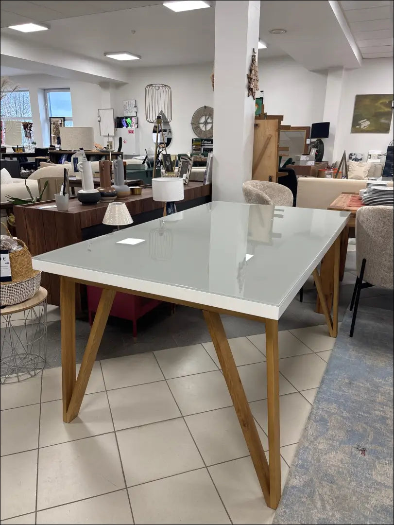 Valgomojo stalas VI1178 - €387 Save 50% __label:Pristatymas 1-2 d.d., color-balta, color-ruda, material-mdf,