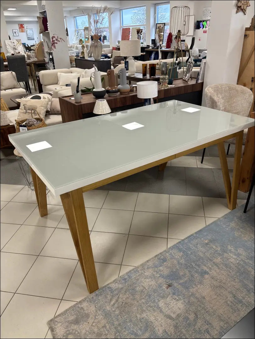 Valgomojo stalas VI1178 - €387 Save 50% __label:Pristatymas 1-2 d.d., color-balta, color-ruda, material-mdf,